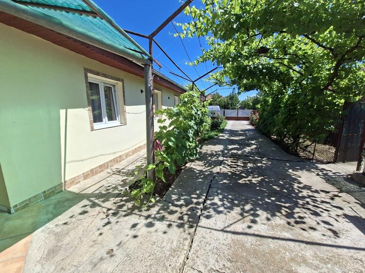 Casă cu 4 camere în Grădiștea