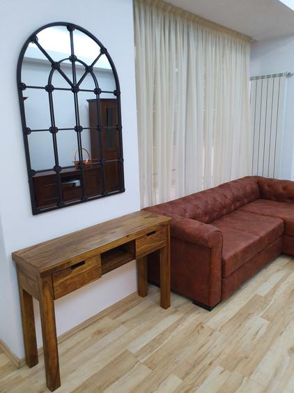 Apartament cu 3 camere decomandat în Herăstrău