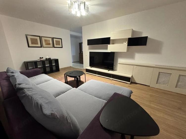 Apartament cu 3 camere decomandat în Brătianu