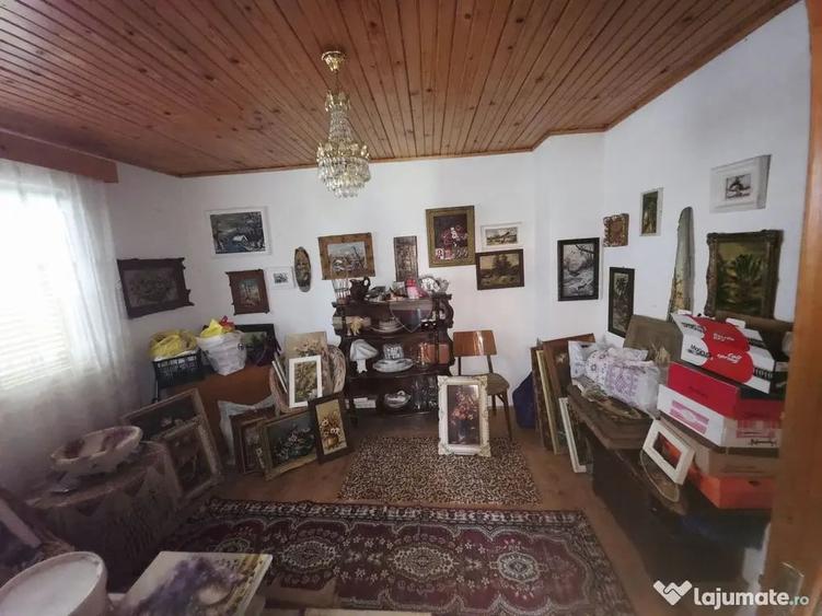 Casă cu 3 camere cu Teren 803 Mp în Bistrița