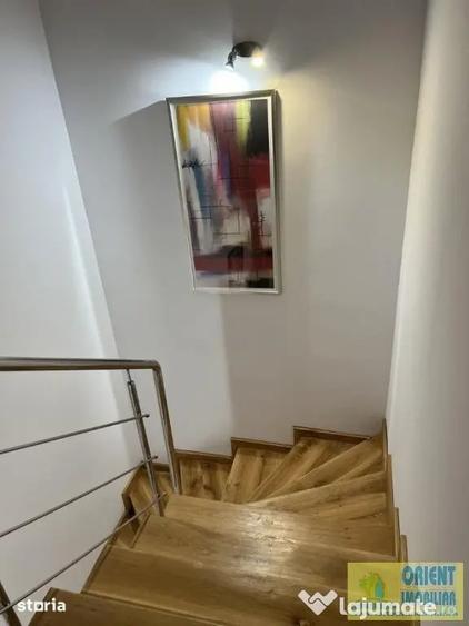 Apartament cu 4 camere decomandat în Central