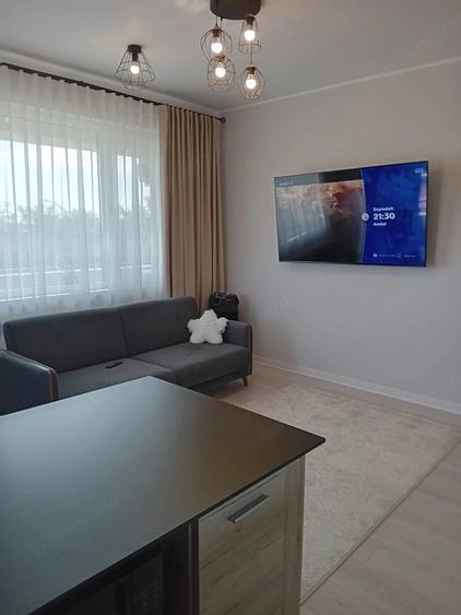 Apartament cu 2 camere semidecomandat în Costi