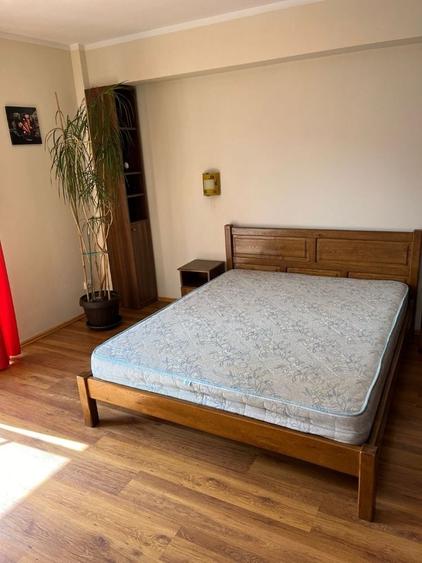Apartament cu 2 camere decomandat în Bună Ziua