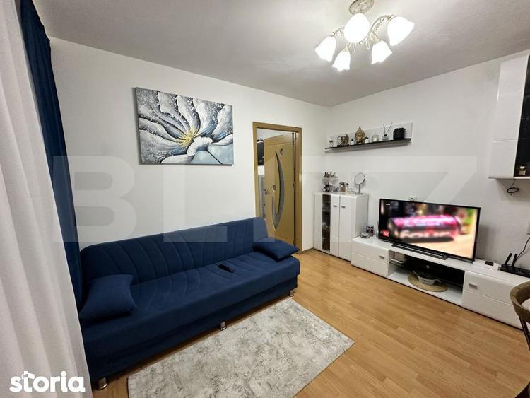 Apartament cu 2 camere semidecomandat, mobilat în Valea Rosie