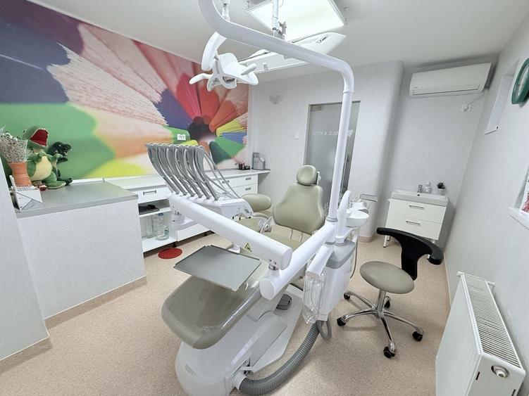 Casă cu 4 camere în Primăverii