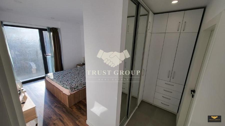 Apartament cu 3 camere decomandat, mobilat în Victoriei