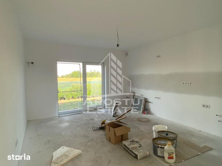 Casă cu 4 camere cu Teren 400 Mp în Săcălaz