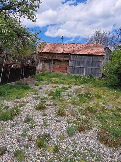 Casă cu 3 camere în Stupini