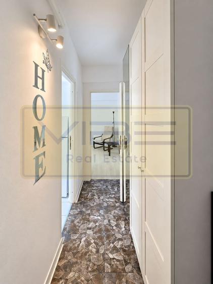 Apartament cu 2 camere nedecomandat, mobilat în Piața Unirii