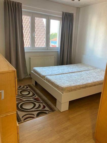 Apartament cu 2 camere decomandat în Calea Dumbrăvii