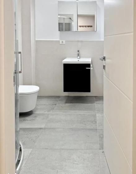 Apartament cu 3 camere în Băneasa