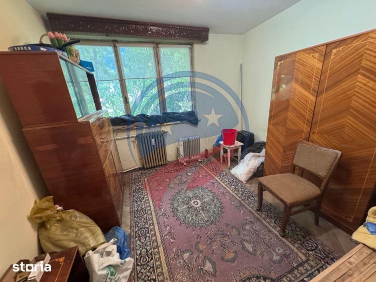 Apartament cu 3 camere în Calea București