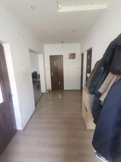 Casă cu 2 camere cu Teren 462 Mp în Lumina
