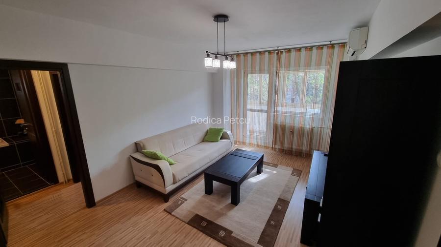 Apartament cu 3 camere in zona Tirapezului - 1 Decembrie 1918