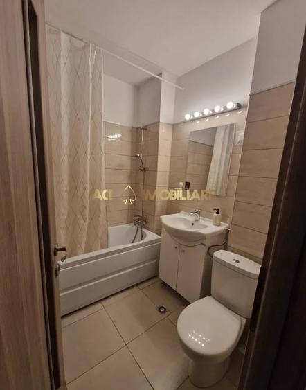 Apartament cu 2 camere semidecomandat, mobilat în Grivița