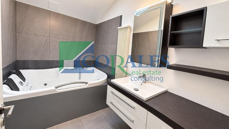 Duplex cu 5 camere cu Canalizare în Braytim