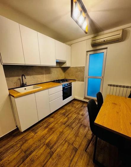 Apartament cu 2 camere decomandat, mobilat în Aviației