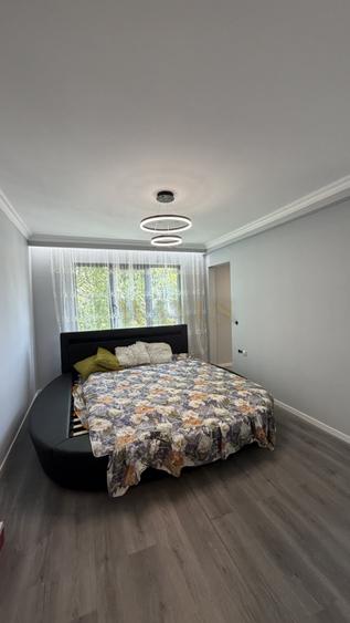 Apartament cu 5 camere decomandat, mobilat în Sud-Est