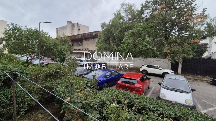 Garsonieră decomandată, mobilată în Central