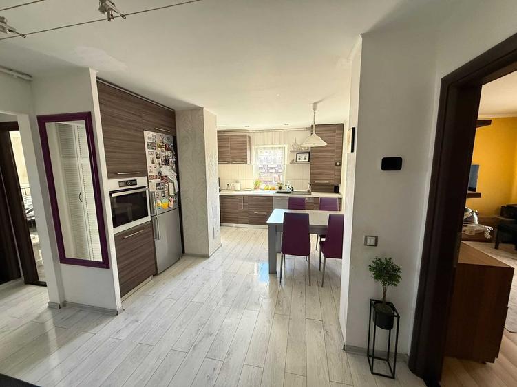 Apartament de vanzare cu 3 camere: Cluj - zona Marasti - 8
