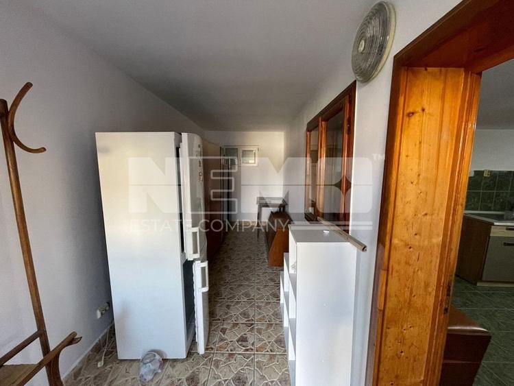 Casă individuală cu 2 camere cu Canalizare în Central