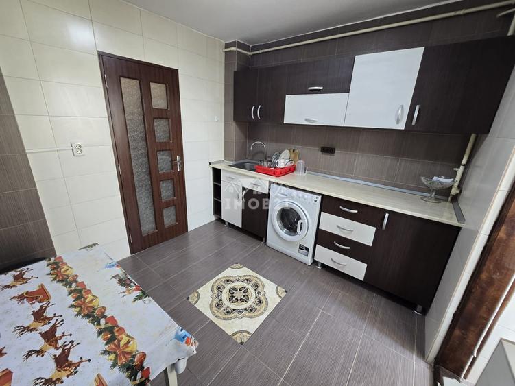 Apartament cu 2 camere decomandat, mobilat în 9 Mai