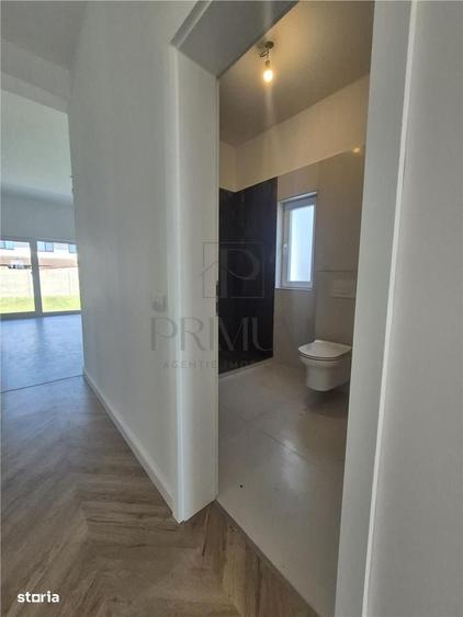 Duplex Despartit Prin Dressing - Parter - La Cheie - 12