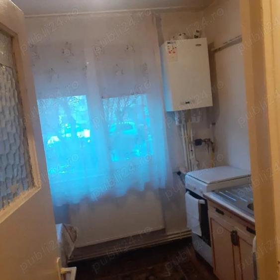Apartament cu 2 camere semidecomandat în Ultracentral