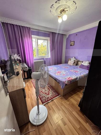 Apartament cu 3 camere decomandat în Central
