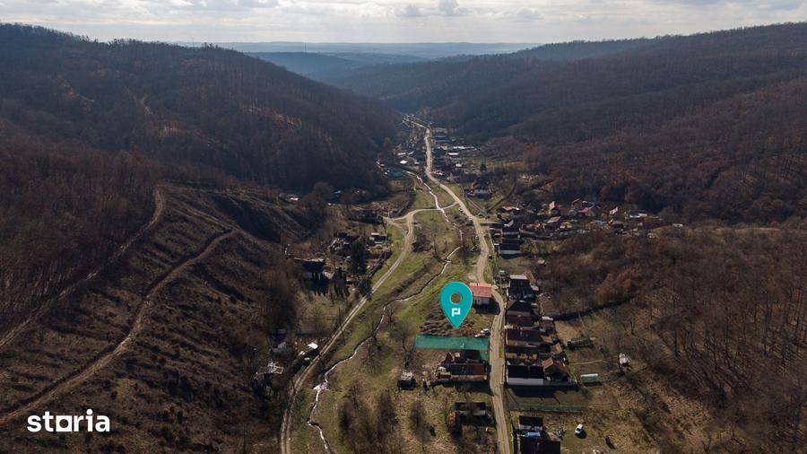 Teren de 302 mp, în Central