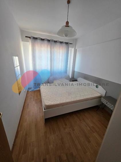 Apartament cu 2 camere semidecomandat, mobilat în Mărăști
