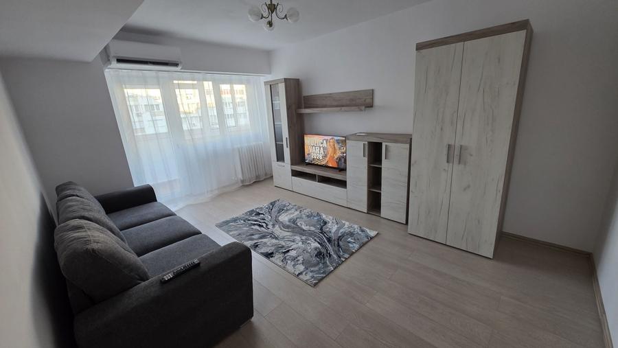 Apartament cu 2 camere decomandat în Alexandru Obregia