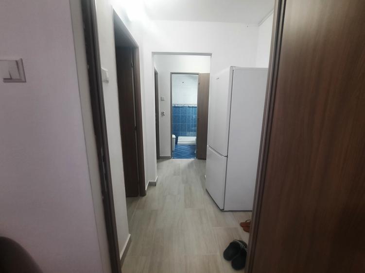 Apartament cu 2 camere decomandat în Drumul Taberei
