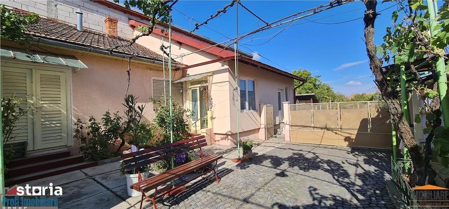 Casa pentru spatiu comercial pe calea Radnei - strada principala - 15