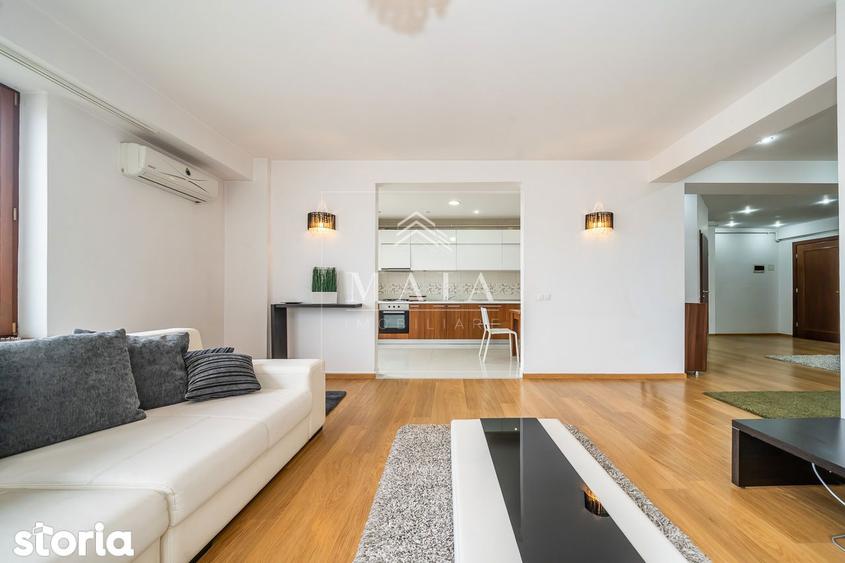 Apartament cu 3 camere, mobilat în Calea Dumbrăvii