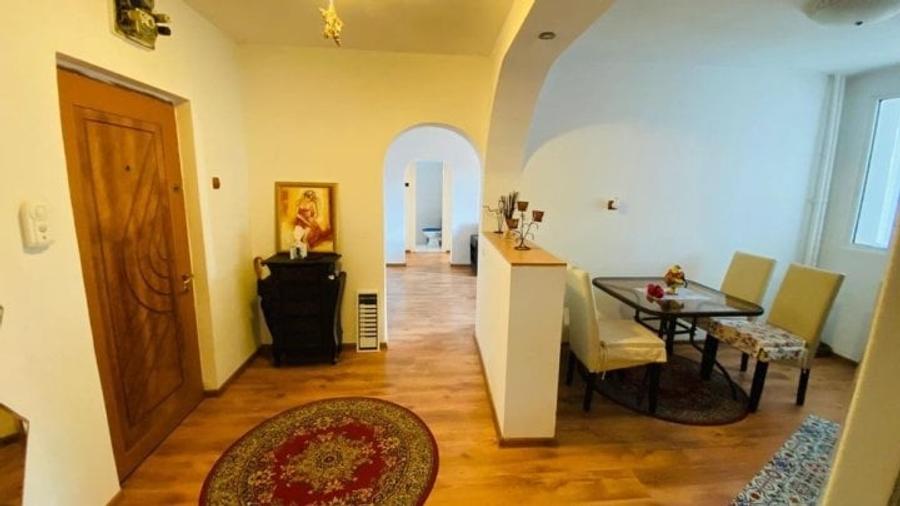 Apartament cu 2 camere decomandat, mobilat în Titan