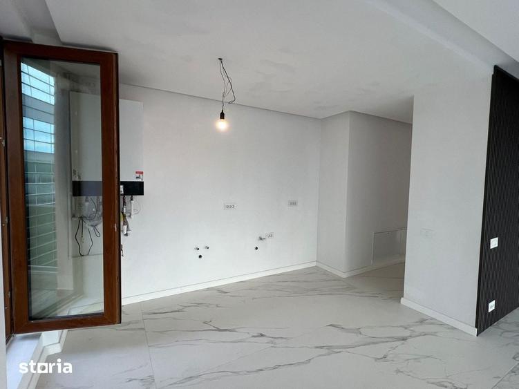 Apartament cu 4 camere în Central
