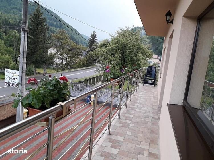 Casă cu 4 camere cu Teren 1000 Mp în Central