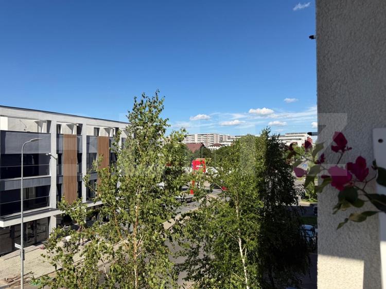 Apartament cu 2 camere decomandat, mobilat în Tractorul — fotografia 3