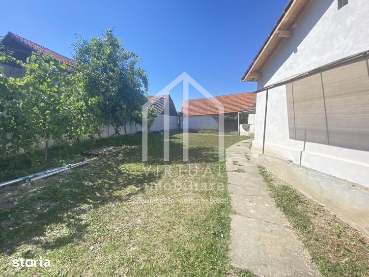 Casă cu 3 camere cu Teren 570 Mp în Slimnic