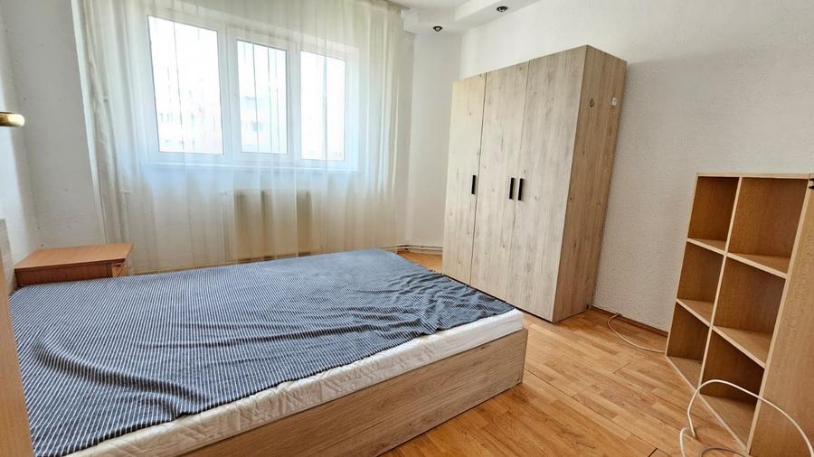 Apartament cu 2 camere decomandat în Centrul Civic
