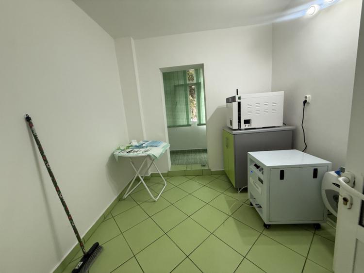 Apartament cu 2 camere decomandat, mobilat în Pelican