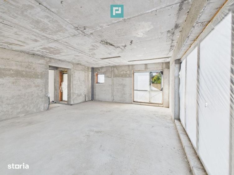 Spațiu comercial, de 346 mp, în Balotești
