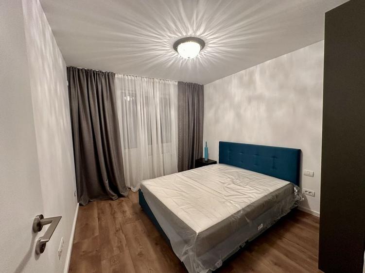 Apartament cu 3 camere decomandat în Muncii