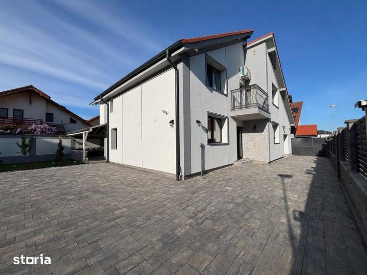 Casă cu 4 camere cu Teren 128 Mp în Central