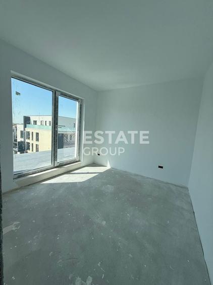 Apartament cu 3 camere semidecomandat în Ciarda Roșie