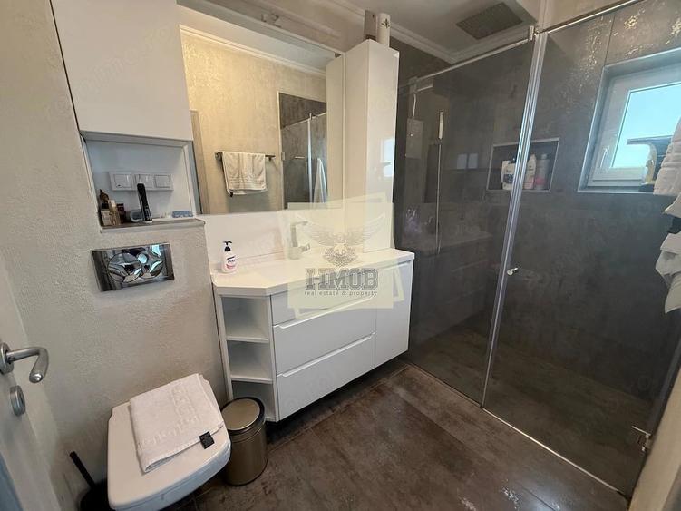 Apartament cu 4 camere în Central