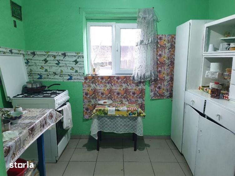 Casă cu 3 camere cu Teren 907 Mp în Popricani