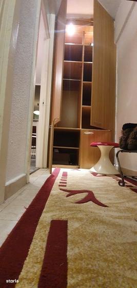 Apartament cu 2 camere decomandat în Domenii