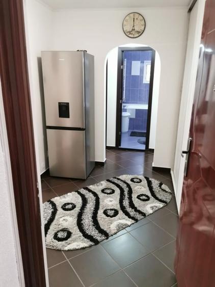 Apartament cu 2 camere decomandat în Nicolina